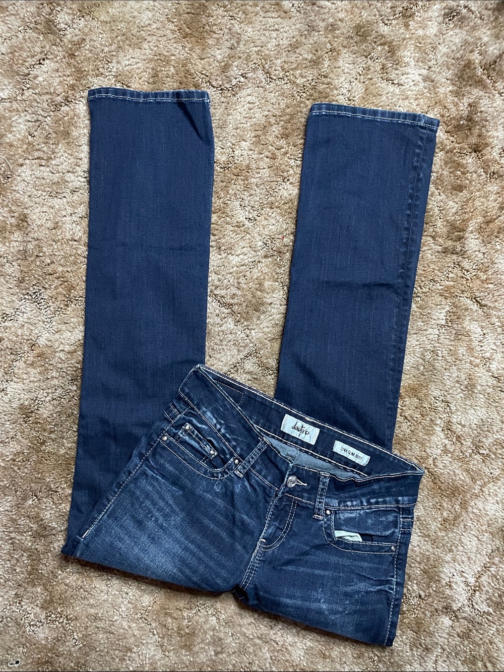 DayTrip Lynx Slim Boot Dark Wash Jean Size 28 Long